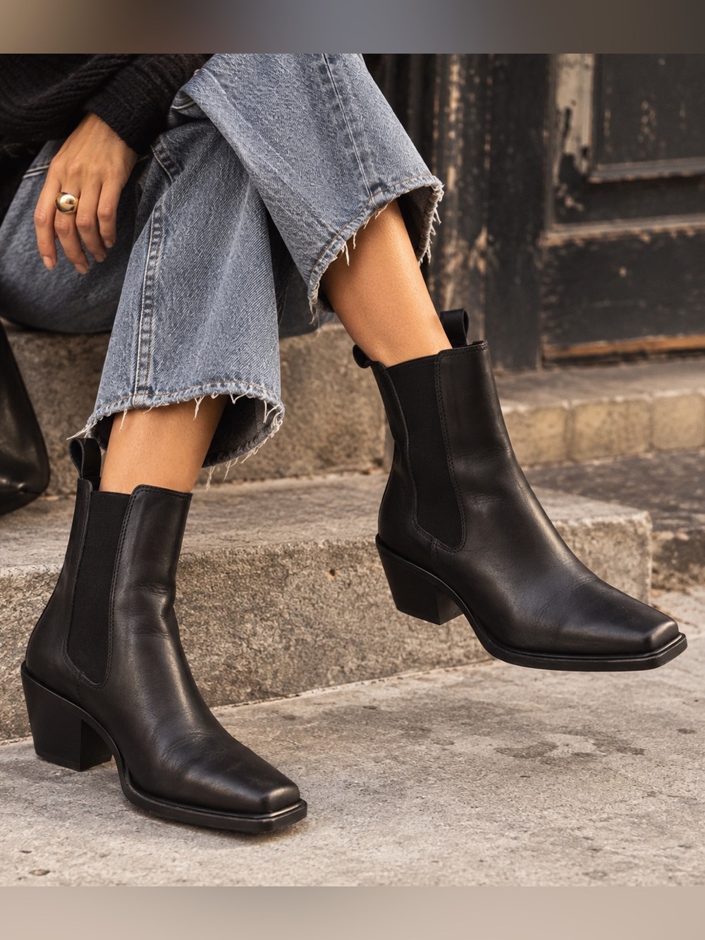 Matisse Ellis Black Leather Square Toe Chelsea Boots 8.5